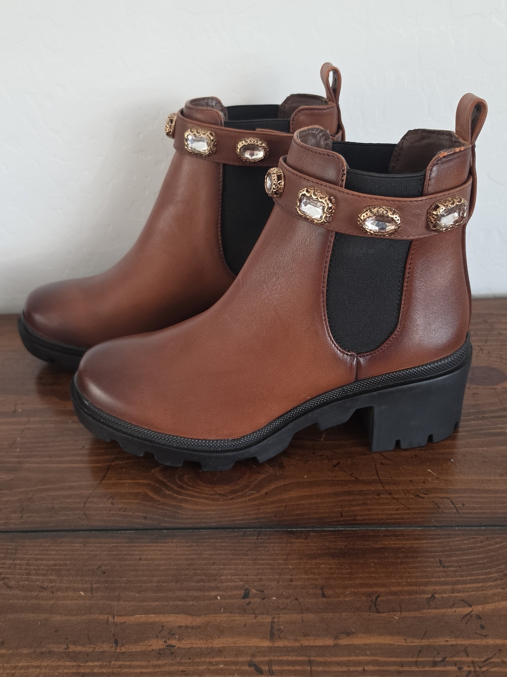 Steve Madden Brown Jewel-Strap Chelsea Booties